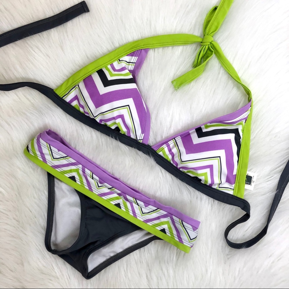 Becca by Rebecca Virtue Bikini 3 Piece Size M/L